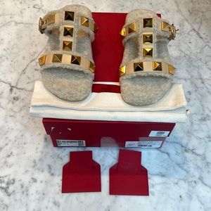 Brand New NBW Valentino Garavani Roman Stud Sandals Leather/FauxSheepskin Lining
